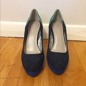 Nine & Co Blue and Green High Heel pumps